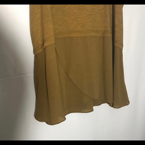 Little Yellow Button tank size M Anthro - Picture 3 of 5